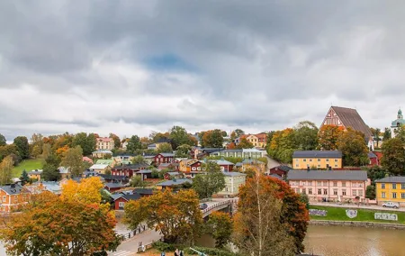 Private 4-hour tour to Porvoo from Helsinki with private pick up & drop off