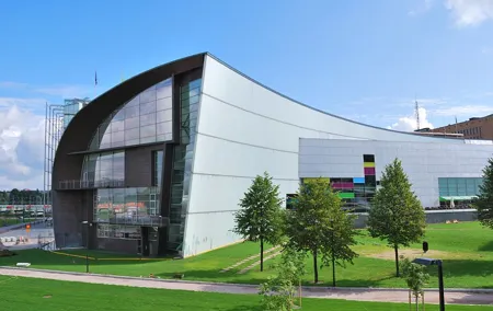 Helsinki Highlights and Kiasma Museum Private Tour
