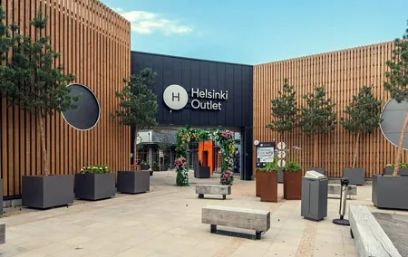 Private Shopping Tour from Helsinki hotels to Helsinki Outlet