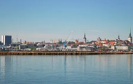Helsinki Highlights Walking Tour With A Guide