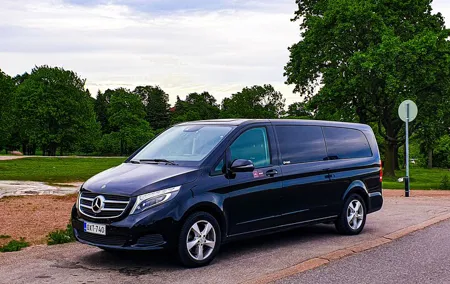 Private VIP Transfer in Helsinki