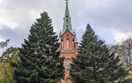 Tampere city game: reveal the secrets of the historical town