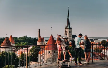 Private Self-Guided Audio Walking Tour in Tallinn Old Town