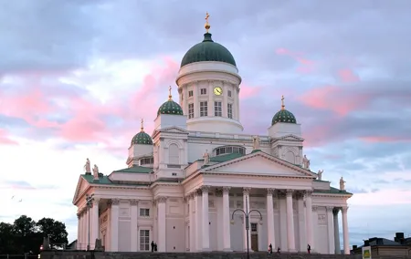 Private tour to Helsinki from Tallinn +VIP car + sightseeing