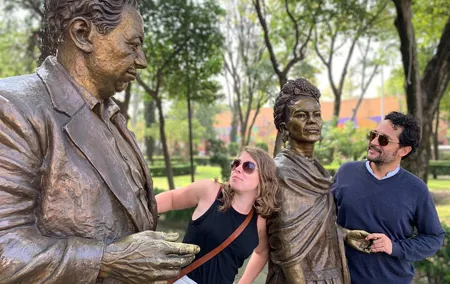 Frida Kahlo VIP [Museum Tickets Included] Walk, Markets & Churros