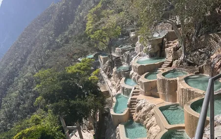 100% private tour to hotsprings Tolantongo from Mexico city