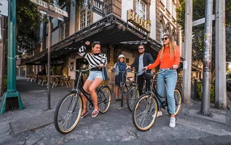 Street Food Bike Tour / Mexico is not only Tacos / All Inclusive