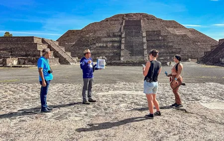 Teotihuacan Early or Afternoon Access Guided Tour with No Crowds