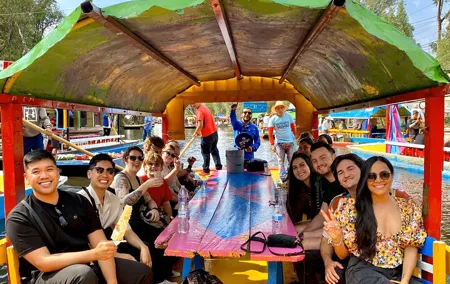 Trajinera Party at Xochimilco with Drinks, Mariachi & Tacos
