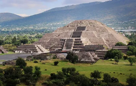 Full-Day Teotihuacan & Basilica Guadalupe Tour