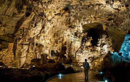 Cacahuamilpa Caves and Taxco: Private & Small Groups From Mexico City