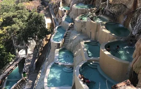 Full-Day Tour to Tolantongo Hot Springs from Ciudad de Mexico