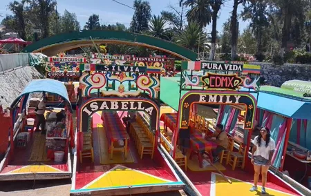 Tour to Xochimilco and Coyoacan and Frida Khalo