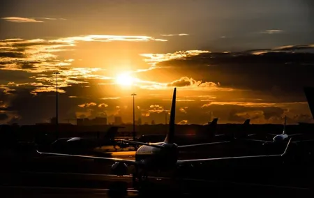 Transfer & assistance one-way from/to Mexico City Airport/hotel