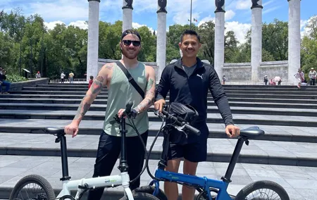 Private Ebike Tour in Chapultepec Forest in CDMX