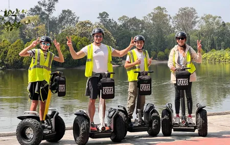 Mexico City Segway Tour: Polanco & Chapultepec Park