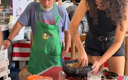 Mexico City Vegan & Veggie Market Explorer plus Cooking Lesson