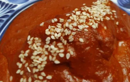 Regional Mexican Cooking Class and Market Tour