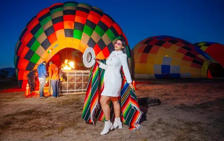 Balloon flight + Breakfast + Pyramids + Transportation (Optional)
