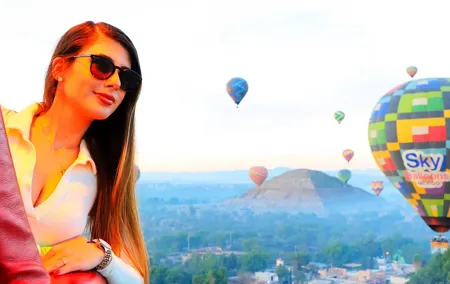 Balloon adventure: transfer+breakfast in the cave+guided pyramids