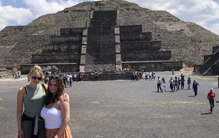 Small Group: Teotihuacan Pyramids and Shrine of Guadalupe with Lunch