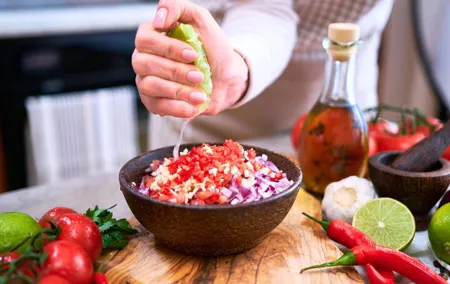 Tortilla and Salsa Cooking Class With Local Chef in Mexico City