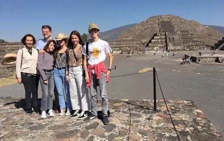 Teotihuacan Ruins and Tlatelolco Guided Tour with Tequila Tasting