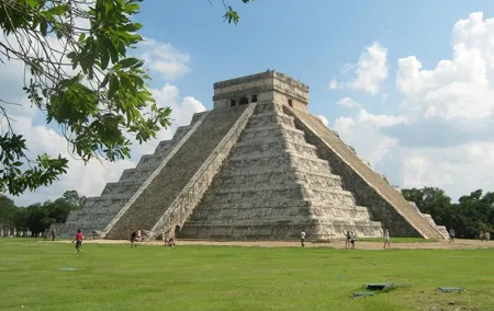 13-Day Southeast Tour: Puebla, Oaxaca, Chiapas, Merida and Cancun