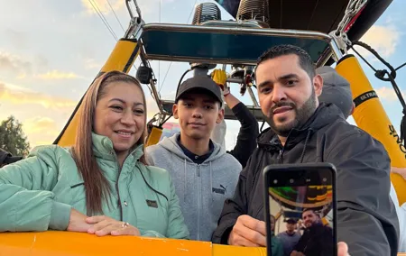 Balloon Flight + Breakfast in cave + Pick-up in Cdmx (Optional)