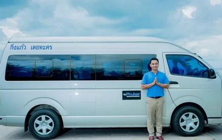 Private Airport Transfer between Chiang Mai to/from Chiang Rai