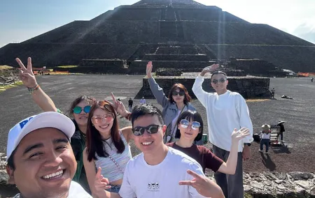 Shared tour to Teotihuacan departing at meeting point