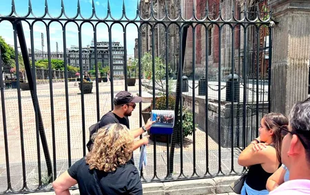 TV & Movie Sites Walking Tour in Mexico City Downtown