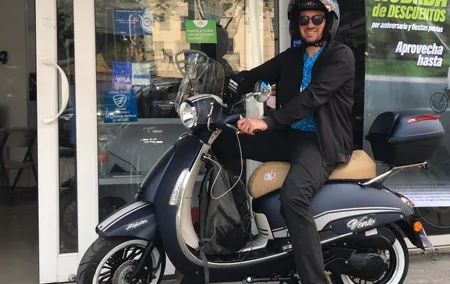 Guided Scooter Sightseeing Tour in Mexico City