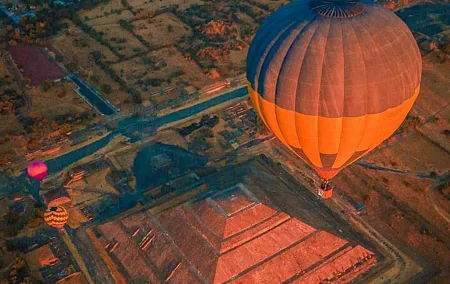 Private Balloon and Teotihuacán Experience