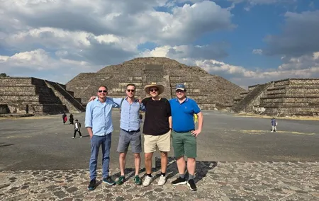 Teotihuacan and Basilica Guadalupe Private Car Tour