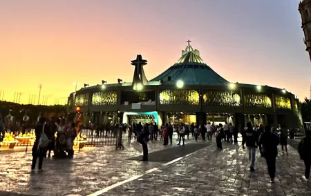 Private experience to the Basilica of Guadeloupe with transportation