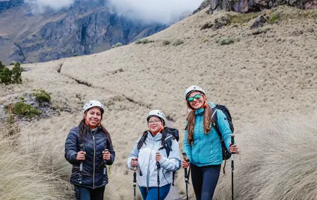 Hiking Experience at Iztaccihuatl Volcano from CDMX