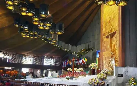 Private Tour to visit Basilica of Guadalupe and Pyramids of Teothihuacan