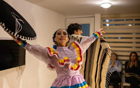 Experience DE Cultural Immersion with Mexican Folklore