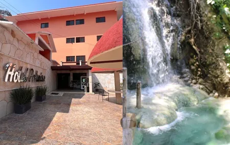 2 Days in Hot Springs Tolantongo Hotel and Private Transportation