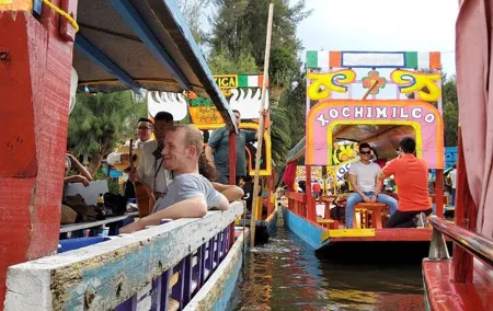 Trajinera Experience with Mexican Menu Included