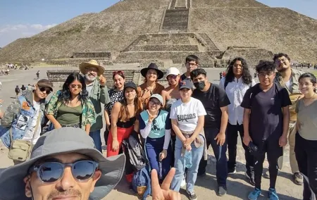 Tour of Teotihuacan with an Archaeologist. Morning or afternoon.