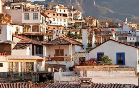 Private Tour to Taxco and Xochicalco Day Trip from Mexico City WITH PHOTOGRAPHER