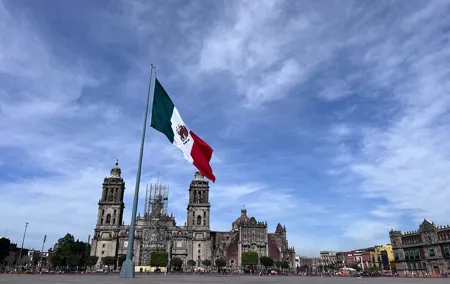 Pedestrian downtown private tour in Mexico city