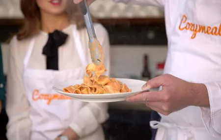 Cook Carbonara Pasta and Dessert With Live Music (3 Course Meal)