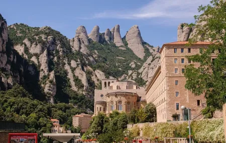 Montserrat Tour from Barcelona with Abbey and Views