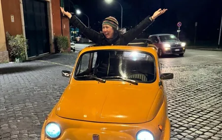 Private: 2 hour Evening Tour of Rome aboard a Vintage Fiat 500