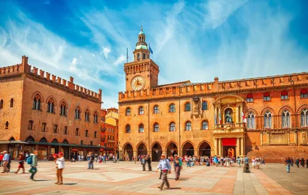 From Florence: Bologna Food Day Trip with Local Tastings