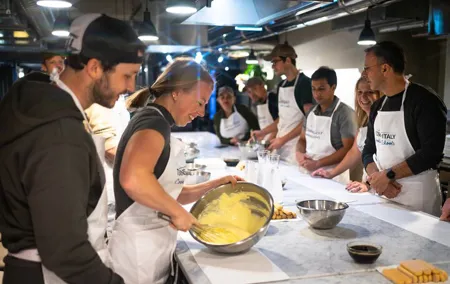 Coffee Lovers Dream Cappuccino and Tiramisù Class in Florence