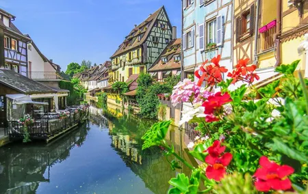 Explore Old Town and Little Venice from Zurich